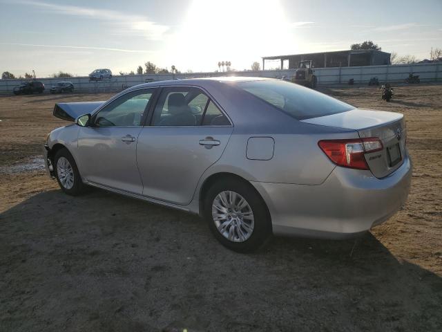 4T4BF1FK1ER340975 - 2014 TOYOTA CAMRY L SILVER photo 2