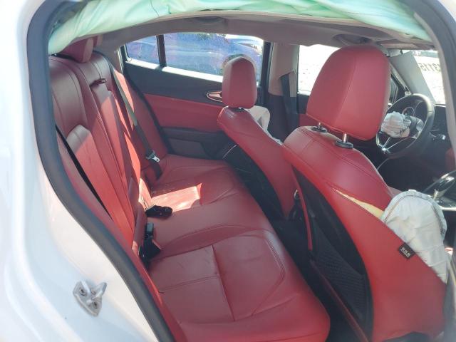 ZARFAMANXK7598378 - 2019 ALFA ROMEO GIULIA Սպիտակ լուսանկար 10