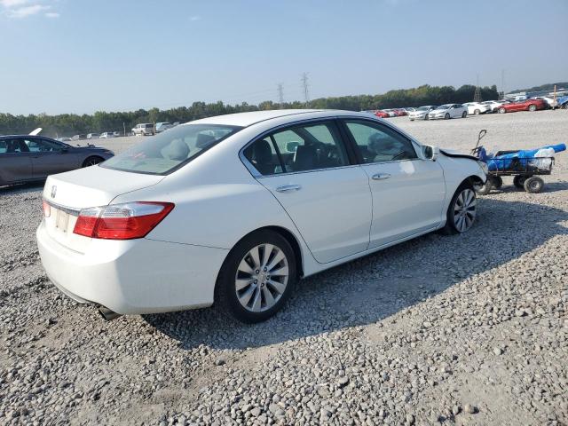 1HGCR2F79EA239679 - 2014 HONDA ACCORD EX WHITE photo 3