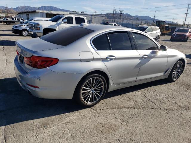 WBAJR3C01LCE55207 - 2020 BMW 530 I SILVER photo 3