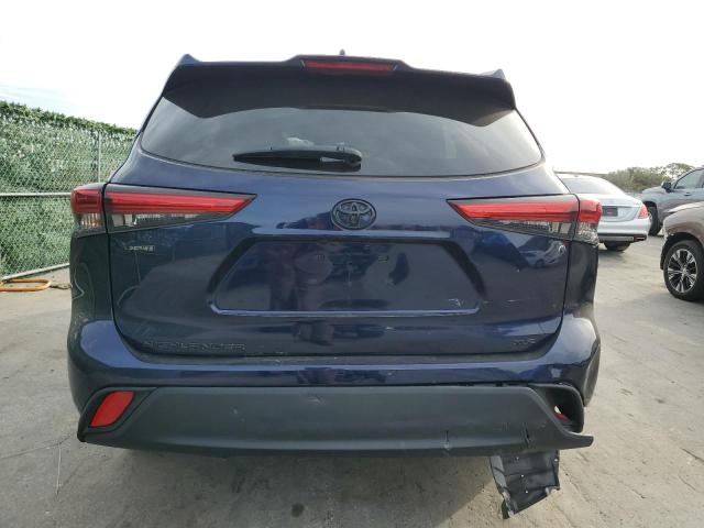 5TDGZRAH4NS119106 - 2022 TOYOTA HIGHLANDER XLE BLUE photo 6