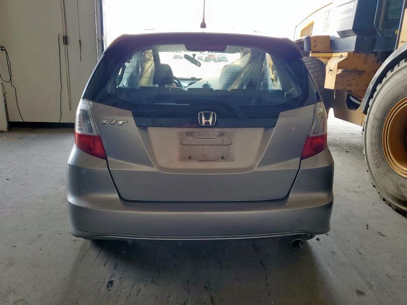 JHMGE8H45AS025132 - 2010 HONDA FIT SPORT Gümüş foto 6