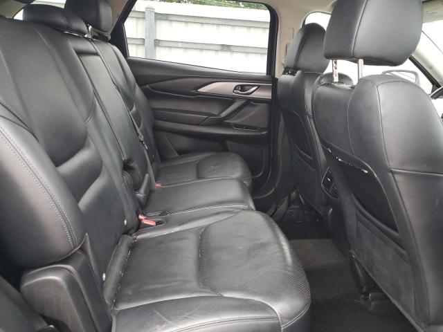 JM3TCACY1J0218954 - 2018 MAZDA CX-9 TOURING Silber Foto 11