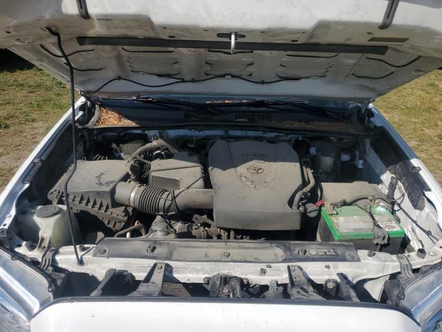 3TMAZ5CN2HM052611 - 2017 TOYT TACOMA DOUBLE CAB 白色 照片 7