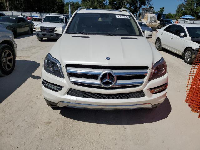 4JGDF7CE1EA432660 - 2014 MERCEDES-BENZ GL 450 4MATIC WHITE photo 5