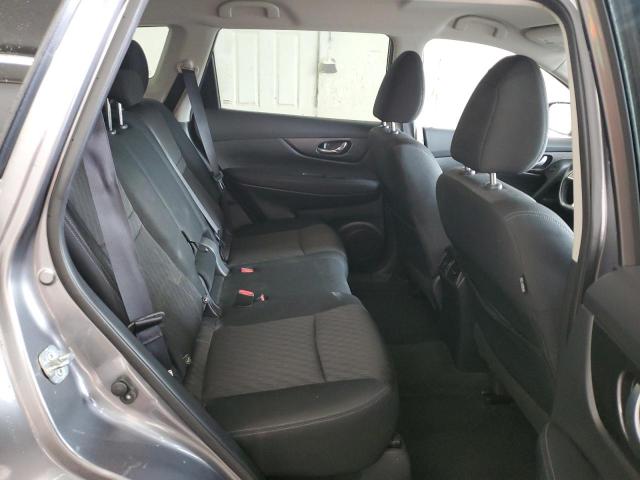 KNMAT2MV4JP593528 - 2018 NISSAN ROGUE S GRAY photo 11