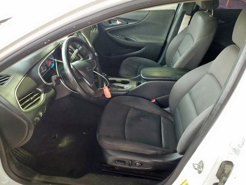 1G1ZE5ST7HF260832 - 2017 CHEVROLET MALIBU LT WHITE photo 7