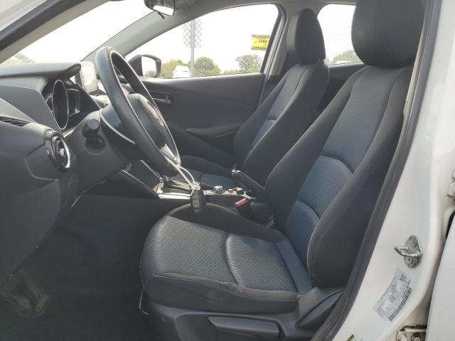 3MYDLBZV7GY113979 - 2016 TOYOTA SCION IA WHITE photo 7