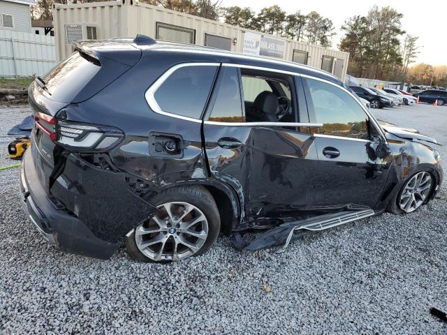 5UXCR6C08P9N46082 - 2023 BMW X5 XDRIVE40I BLACK photo 3