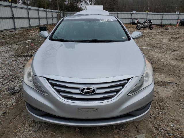 5NPEB4AC3EH914480 - 2014 HYUNDAI SONATA GLS SILVER photo 5