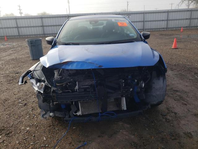 3N1CN8DV6LL905680 - 2020 NISSAN VERSA S BLUE photo 5