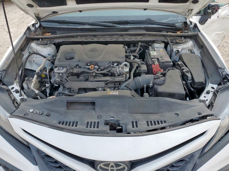 4T1T11AK2MU556501 - 2021 TOYOTA CAMRY SE 白色 照片 11
