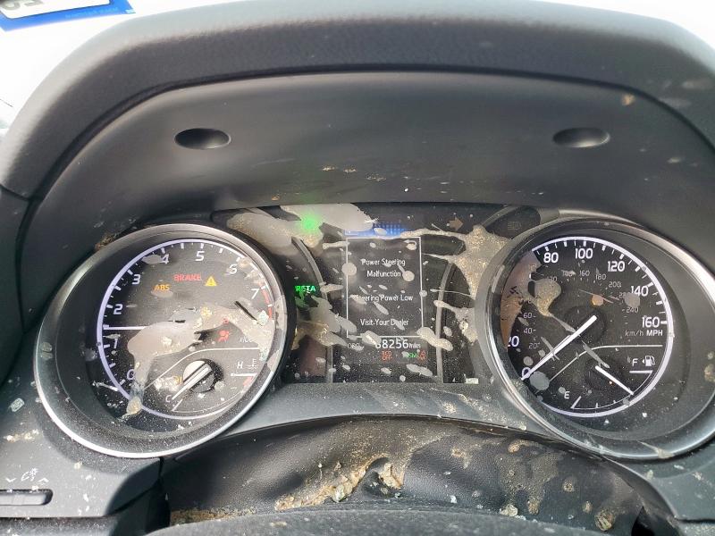 4T1T11AK2MU556501 - 2021 TOYOTA CAMRY SE 白色 照片 9