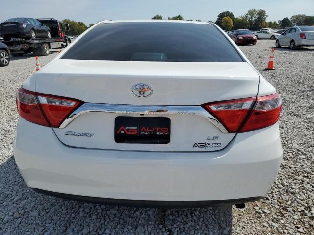 4T4BF1FK6FR462748 - 2015 TOYOTA CAMRY LE WHITE photo 6