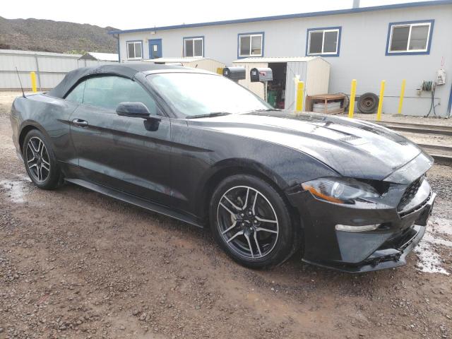 1FATP8UH5L5111891 - 2020 FORD MUSTANG BLACK photo 4