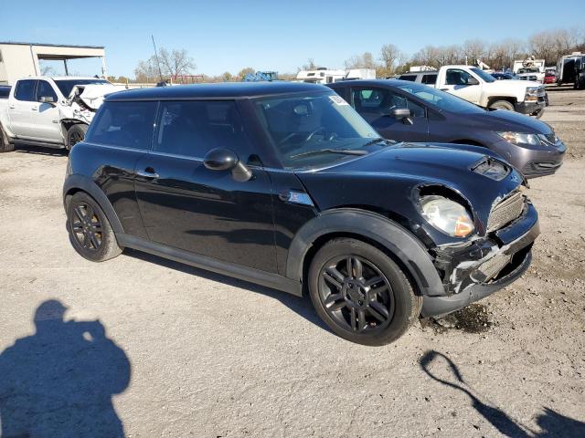 WMWSV3C52BTY21456 - 2011 MINI COOPER S BLACK photo 4