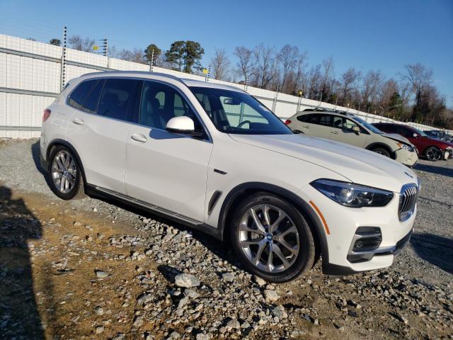 5UXTA6C01P9P82788 - 2023 BMW X5 XDRIVE45E WHITE photo 4