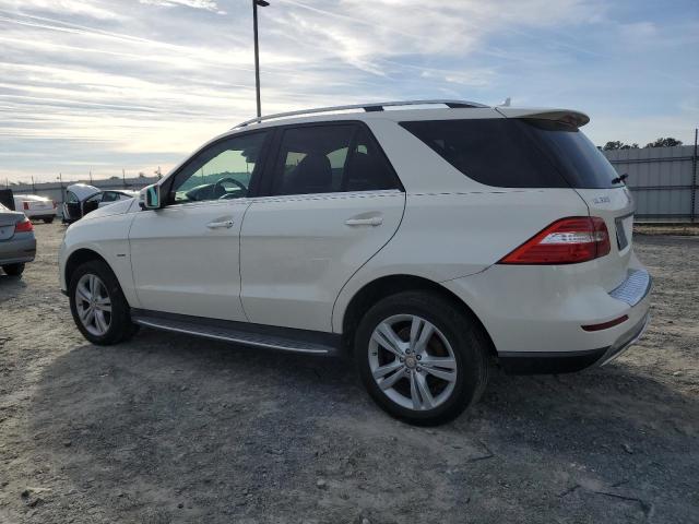 4JGDA5HB2CA025381 - 2012 MERCEDES-BENZ ML 350 4MATIC WHITE photo 2