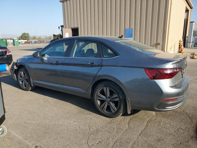 3VWEM7BU2PM050700 - 2023 VOLKSWAGEN JETTA SE GRAY photo 2