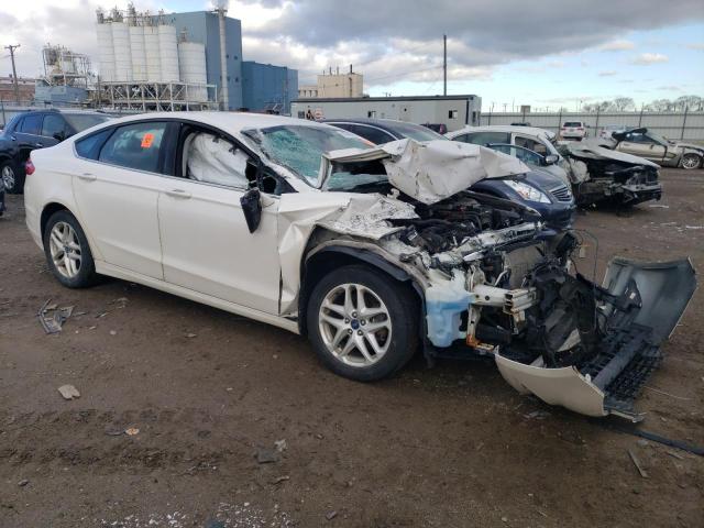 3FA6P0H79ER134011 - 2014 FORD FUSION SE WHITE photo 4