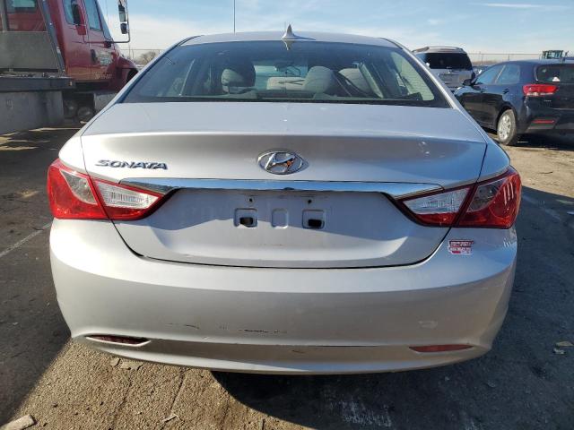 5NPEB4AC0BH091034 - 2011 HYUNDAI SONATA GLS SILVER photo 6