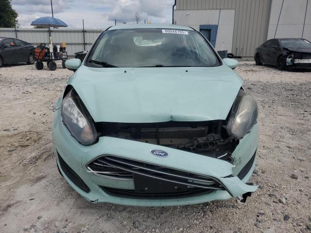 3FADP4EJ1JM113479 - 2018 FORD FIESTA SE 青绿色 照片 5