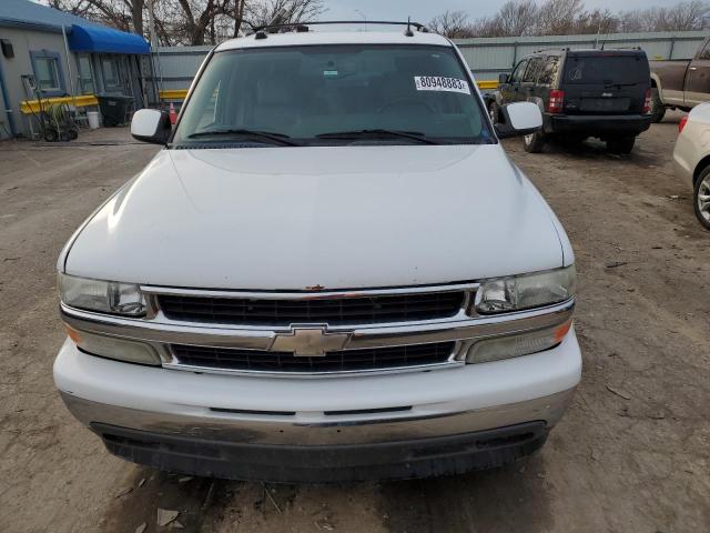 3GNEC16ZX5G283428 - 2005 CHEVROLET SUBURBAN C1500 WHITE photo 5