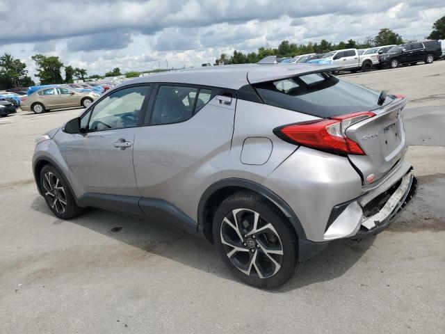 NMTKHMBX0KR082118 - 2019 TOYOTA C-HR XLE 银色 照片 2