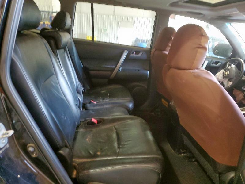 5TDZK3EH7DS129812 - 2013 TOYOTA HIGHLANDER BASE Schwarz Foto 10