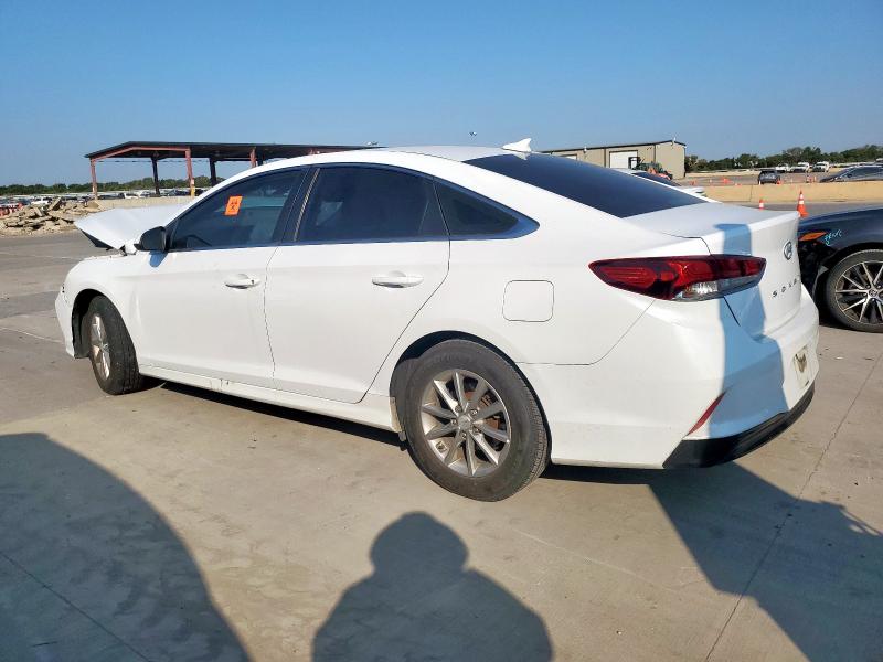 5NPE24AFXJH599360 - 2018 HYUNDAI SONATA SE თეთრი ფოტო 2