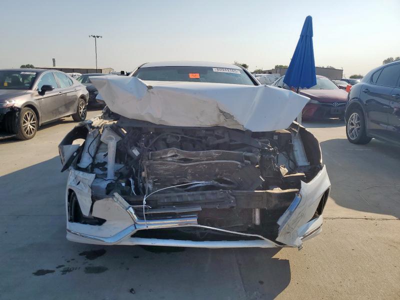 5NPE24AFXJH599360 - 2018 HYUNDAI SONATA SE თეთრი ფოტო 5