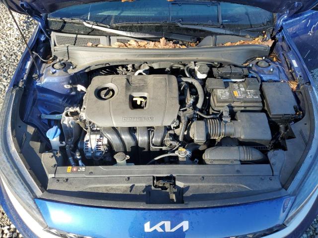 3KPF24ADXPE600409 - 2023 KIA FORTE LX BLUE photo 11