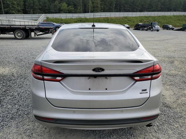 3FA6P0HD9JR258814 - 2018 FORD FUSION SE 银色 照片 6