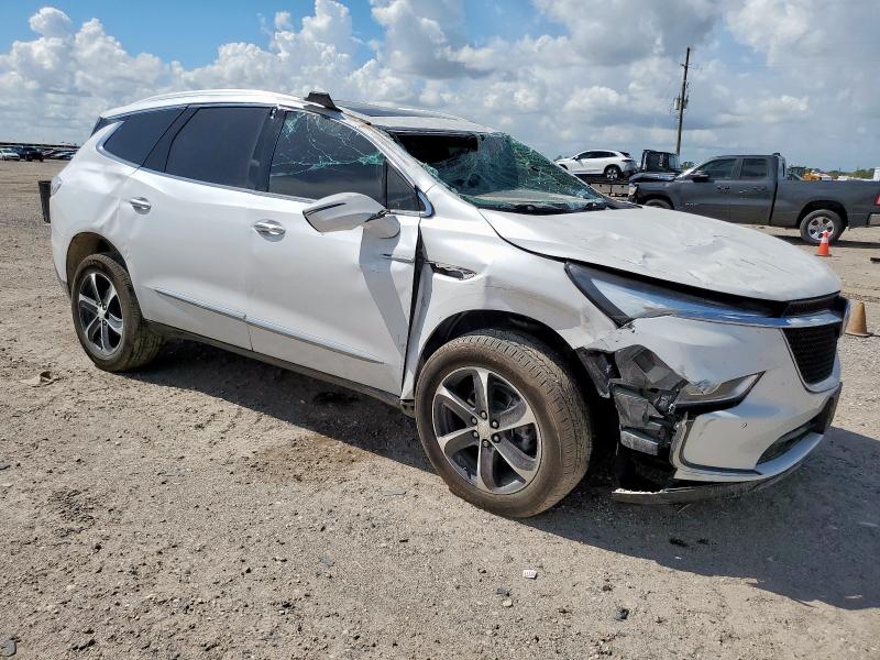 5GAERBKW7NJ172358 - 2022 BUICK ENCLAVE ESSENCE Blanc photo 4