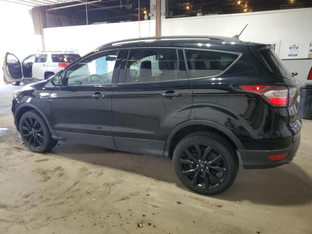1FMCU9GD0JUD29804 - 2018 FORD ESCAPE SE Czarny zdjęcie 2