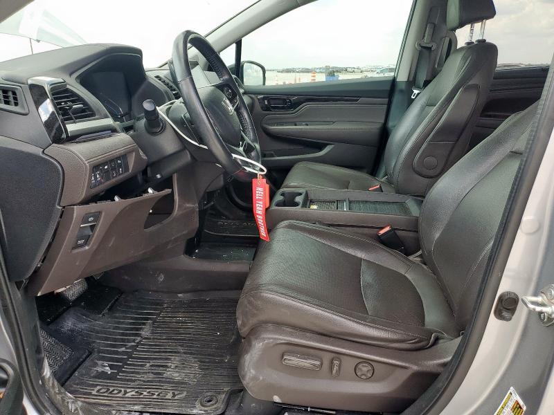 5FNRL6H9XJB002877 - 2018 HONDA ODYSSEY ELITE SILVER photo 7