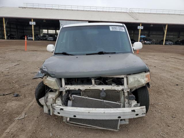 JTLKT334X64069378 - 2006 TOYOTA SCION XB WHITE photo 5