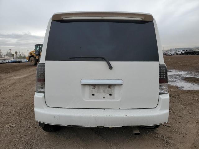 JTLKT334X64069378 - 2006 TOYOTA SCION XB WHITE photo 6