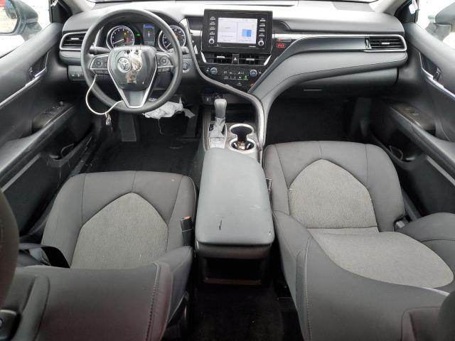 4T1R11AK6PU757073 - 2023 TOYOTA CAMRY LE 银色 照片 8