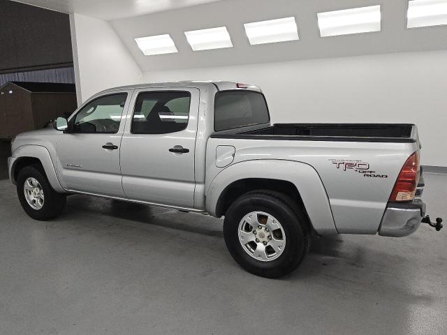5TEJU62N46Z217712 - 2006 TOYOTA TACOMA DOUBLE CAB PRERUNNER SILVER photo 2