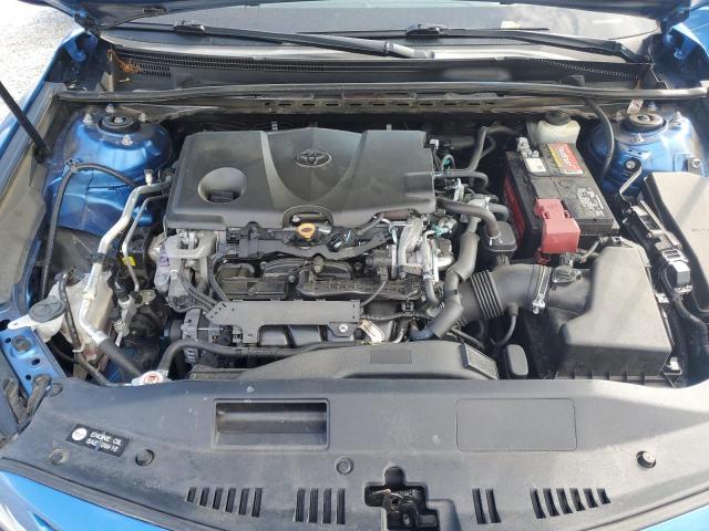 4T1B11HK7JU096426 - 2018 TOYOTA CAMRY L BLUE photo 11