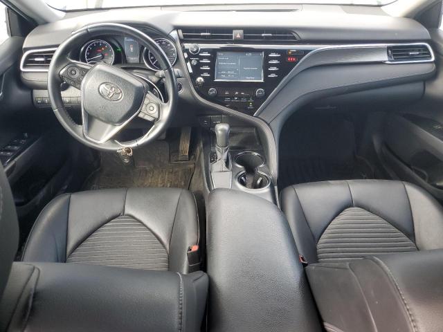 4T1B11HK7JU096426 - 2018 TOYOTA CAMRY L BLUE photo 8