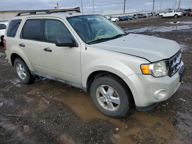 1FMCU03799KD06542 - 2009 FORD ESCAPE XLT CREAM photo 4