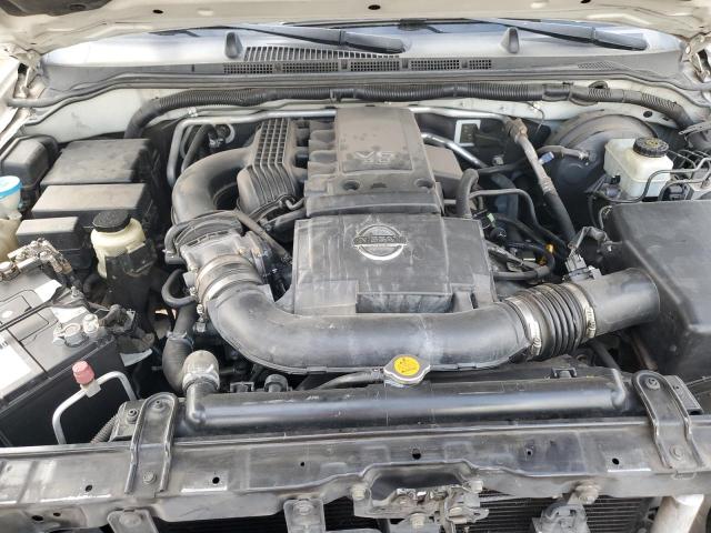 5N1AR18U65C744744 - 2005 NISSAN PATHFINDER LE WHITE photo 12