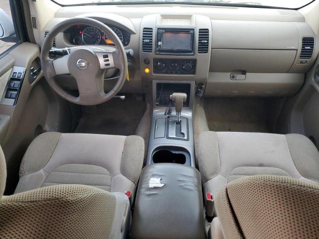 5N1AR18U65C744744 - 2005 NISSAN PATHFINDER LE WHITE photo 8