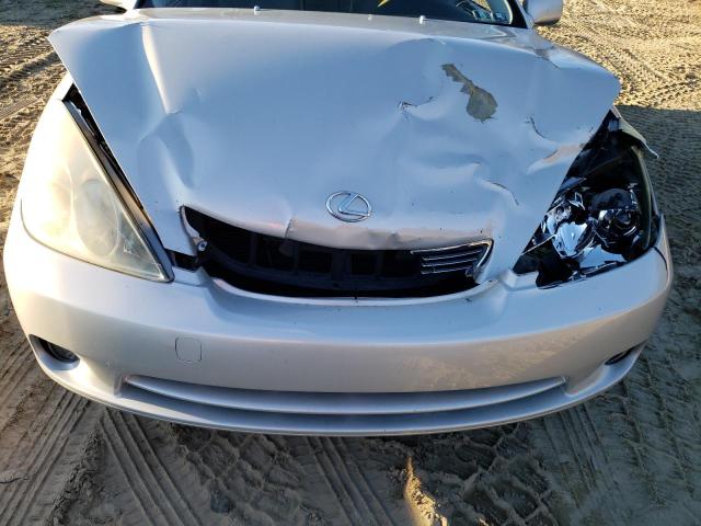 JTHBA30G155093169 - 2005 LEXUS ES 330 SILVER photo 11