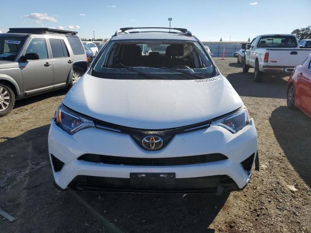 JTMBFREV4HJ716874 - 2017 TOYOTA RAV4 LE WHITE photo 5