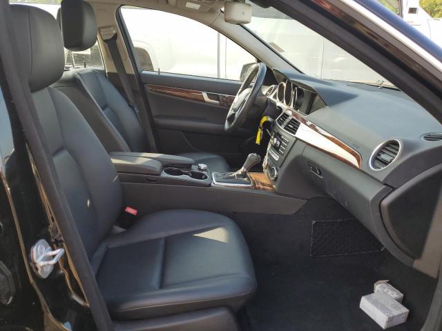 WDDGF8AB7DR270412 - 2013 MERZ C 300 4MATIC BLACK photo 5