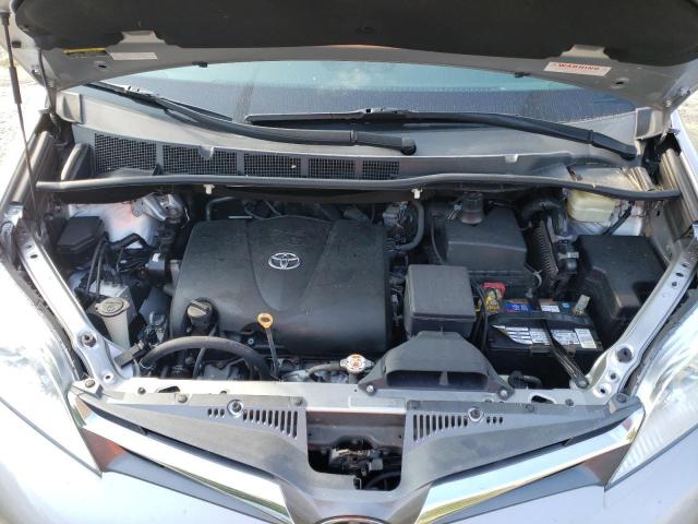 5TDDZ3DC8JS192358 - 2018 TOYT SIENNA XLE ვერცხლისფერი ფოტო 7