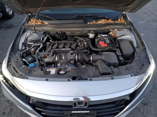 1HGCV1F14JA027042 - 2018 HONDA ACCORD LX SILVER photo 11